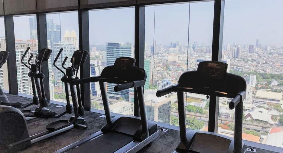 À louer 2 chambres condo à Sathon, Bangkok