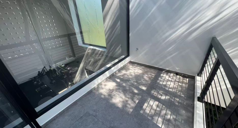 Villa en venta de 4 habitaciones en Mueang Chiang Mai, Chiang Mai