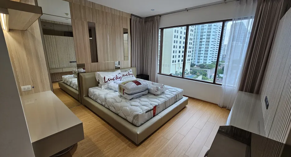 Wohnung zur Miete mit 3 Zimmer in Khlong Toei, Bangkok