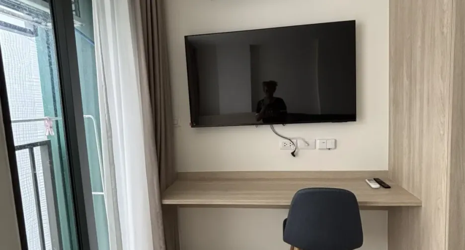 For rent studio condo in Phaya Thai, Bangkok