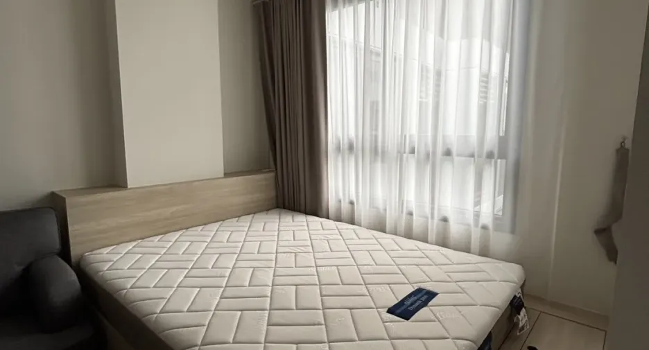 For rent studio condo in Phaya Thai, Bangkok