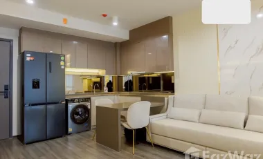 For rent 2 bedrooms condo in Bang Rak, Bangkok