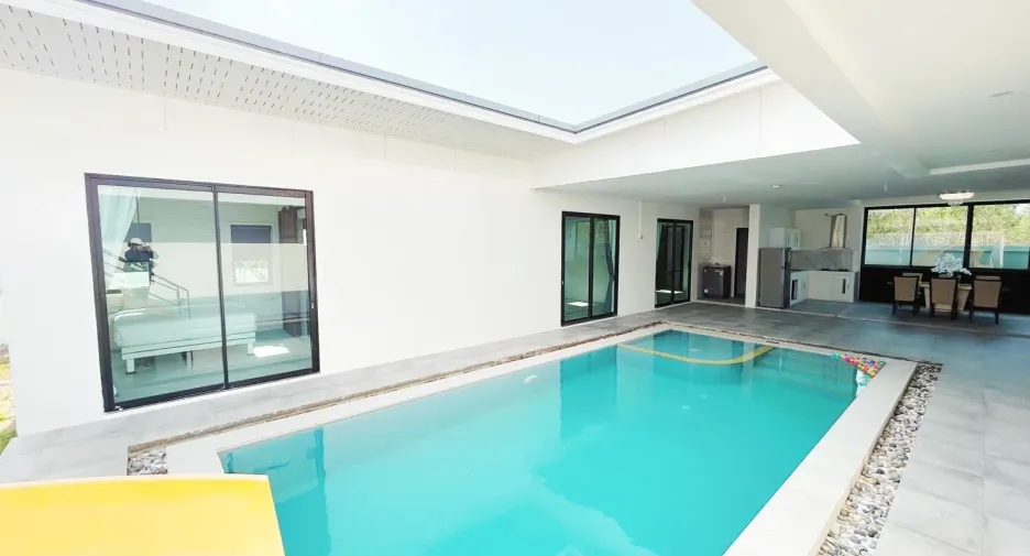 For rent 4 ベッドルーム villa in Hua Hin, Prachuap Khiri Khan