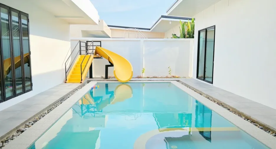 For rent 4 ベッドルーム villa in Hua Hin, Prachuap Khiri Khan