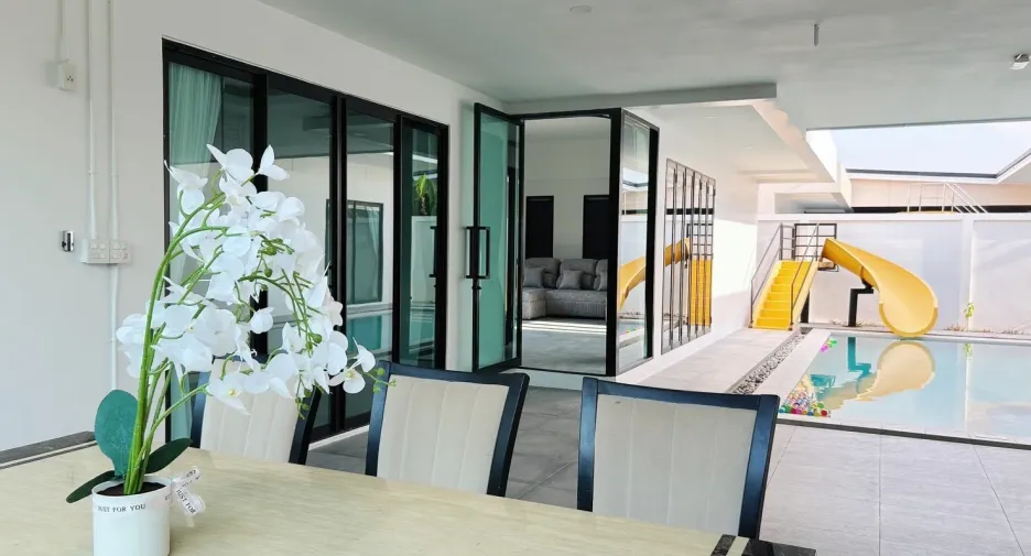 For rent 4 ベッドルーム villa in Hua Hin, Prachuap Khiri Khan