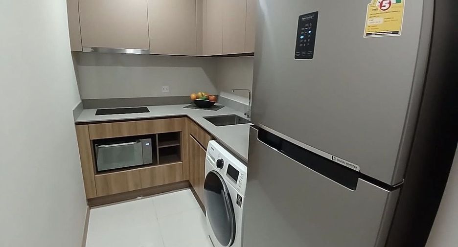À louer 1 chambre condo à Watthana, Bangkok
