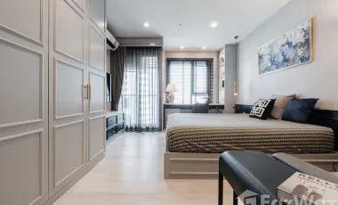 À louer studio condo à Pathum Wan, Bangkok