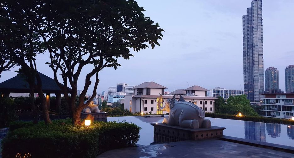 For rent 1 bed condo in Khlong San, Bangkok