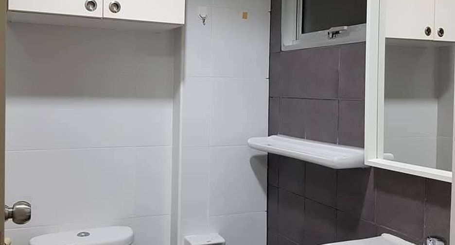 Wohnung zur Miete mit 1 Zimmer in Phra Khanong, Bangkok