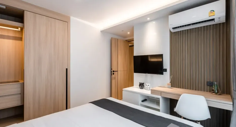 For rent 2 bedrooms condo in Watthana, Bangkok