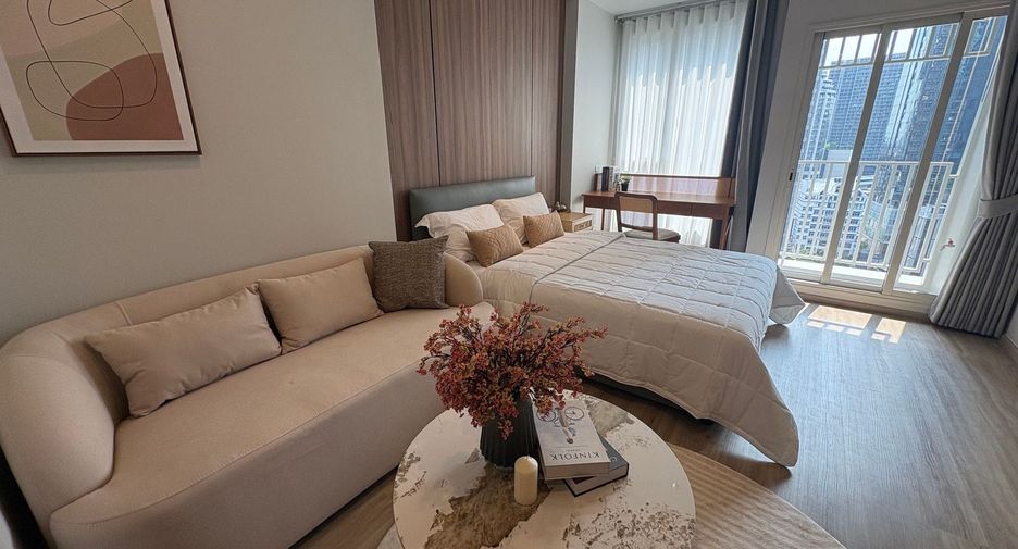 Wohnung zur Miete mit Studio in Khlong Toei, Bangkok