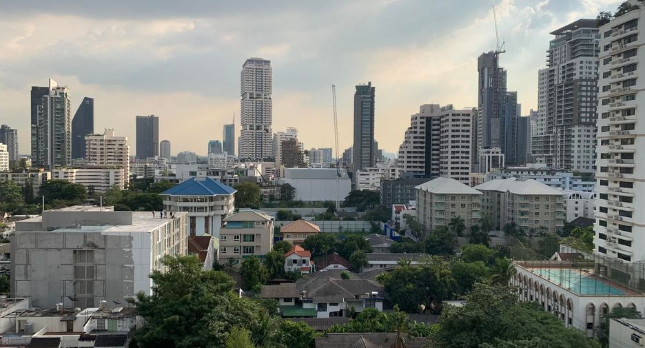 Wohnung zur Miete mit 2 Zimmer in Watthana, Bangkok