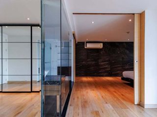 For sale 4 bedrooms condo in Khlong Toei, Bangkok