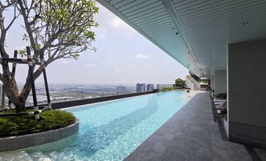 For rent 2 bedrooms condo in Bang Phli, Samut Prakan