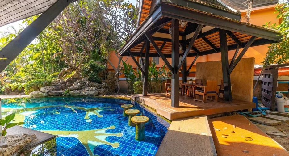 À vendre et à louer 4 chambres villa à Jomtien, Pattaya
