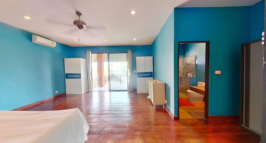 Villa en venta y en alquiler de 4 habitaciones en Saraphi, Chiang Mai