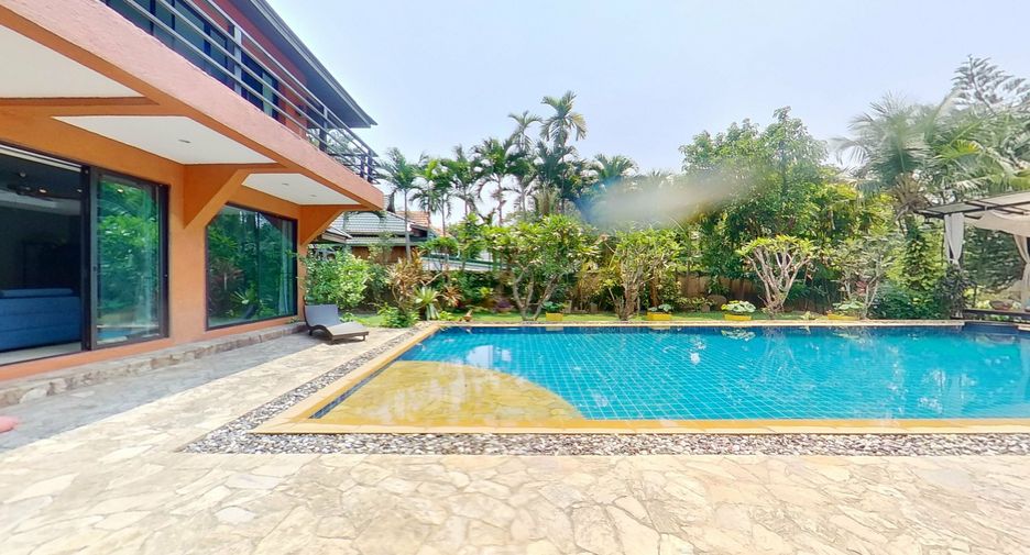 Villa en venta y en alquiler de 4 habitaciones en Saraphi, Chiang Mai