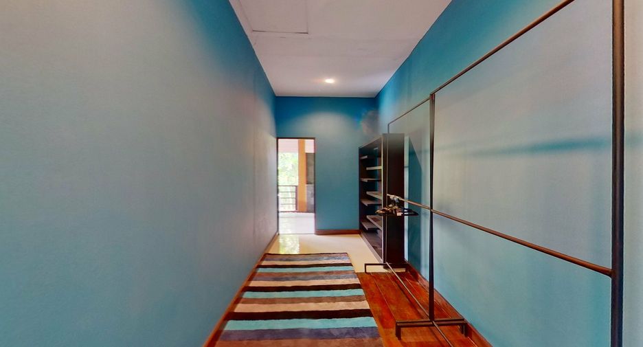 Villa en venta y en alquiler de 4 habitaciones en Saraphi, Chiang Mai