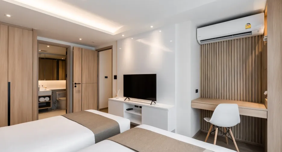 For rent 2 bedrooms condo in Watthana, Bangkok