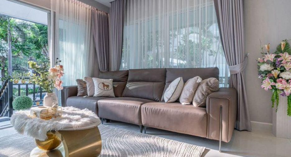 For sale 5 bedrooms house in East Pattaya, Pattaya