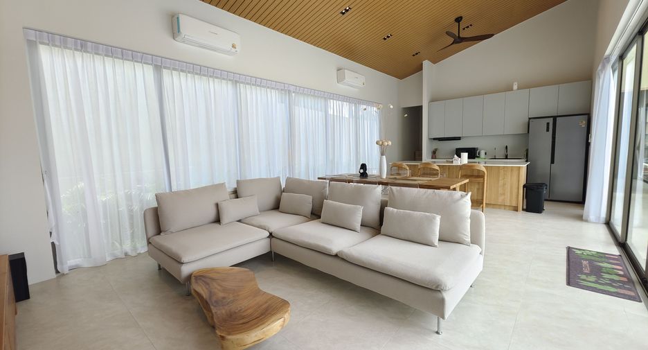 For rent 3 bedrooms villa in Ko Samui, Surat Thani
