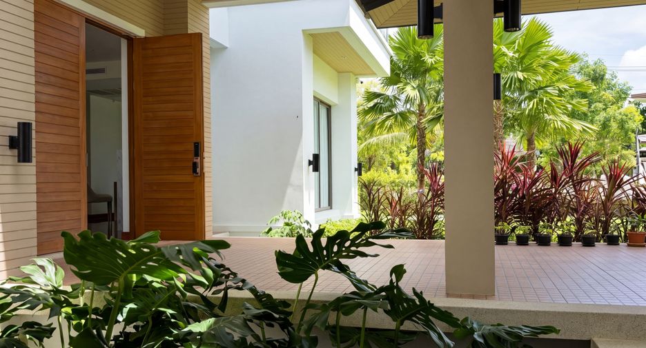 For sale 4 bedrooms villa in Thalang, Phuket