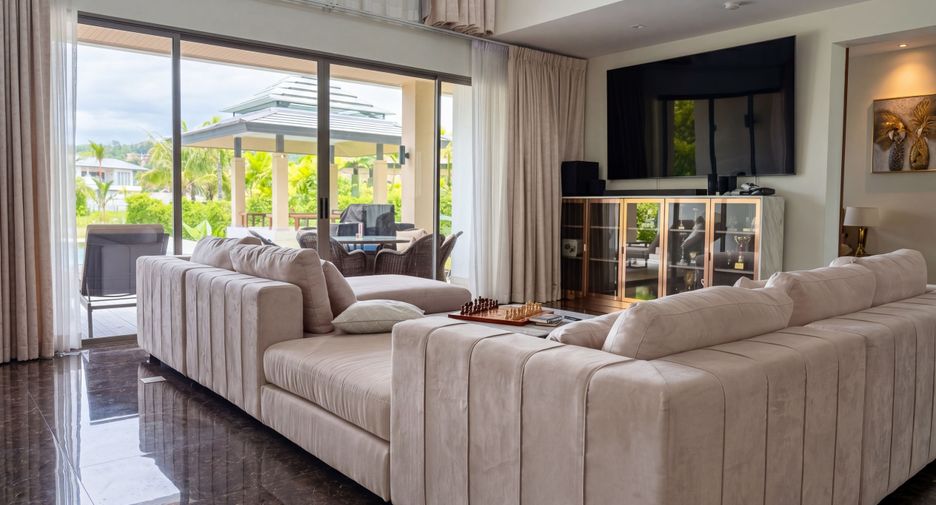 For sale 4 bedrooms villa in Thalang, Phuket