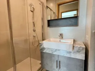 For rent 3 bedrooms condo in Khlong Toei, Bangkok