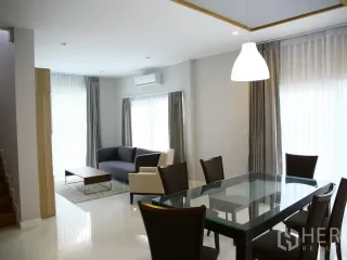 For rent and for sale 3 bedrooms house in Bang Na, Bangkok