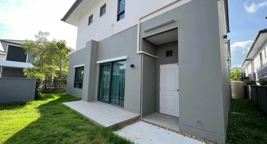 For rent 4 bedrooms house in Don Mueang, Bangkok