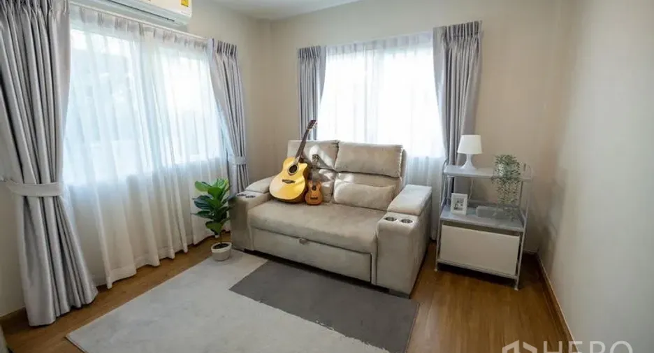 For rent and for sale 4 bedrooms house in Prawet, Bangkok