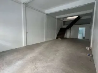 For rent retail Space in Watthana, Bangkok