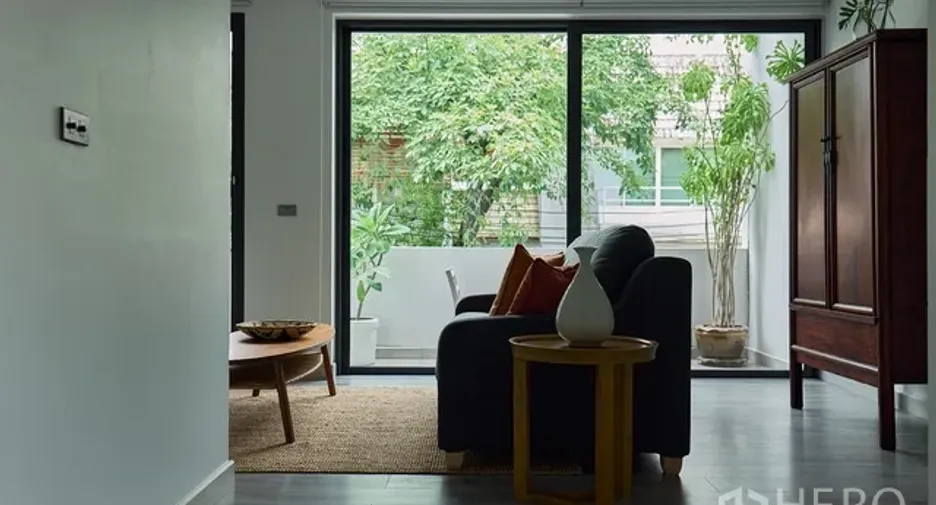 For rent 3 bedrooms townhouse in Watthana, Bangkok
