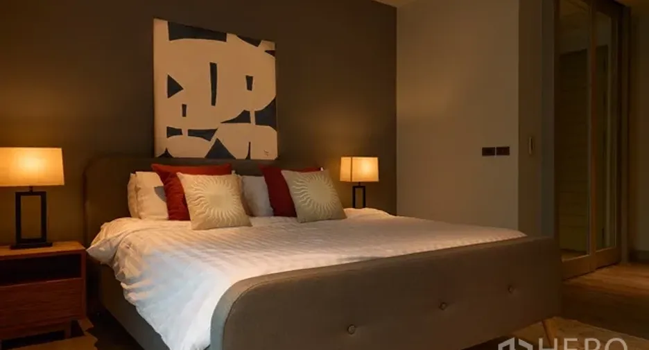 For rent 3 bedrooms townhouse in Watthana, Bangkok