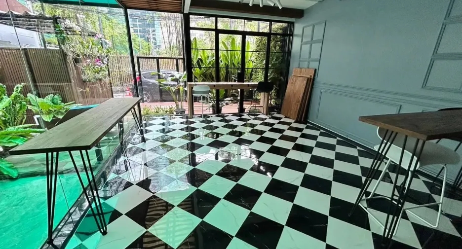Büro zur Miete mit 3 Zimmer in Sathon, Bangkok