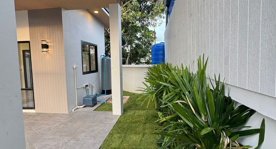 For sale 4 bedrooms house in Thalang, Phuket