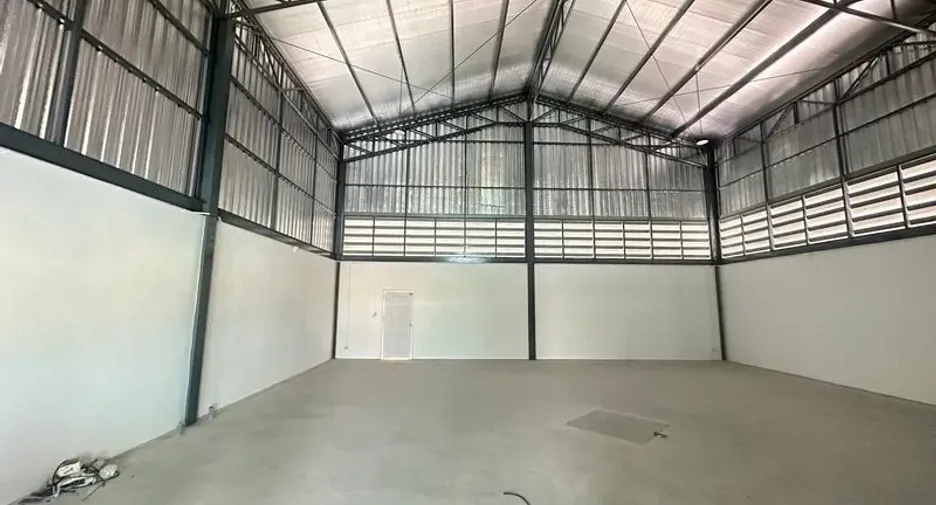 Аренда и продажа склад в Bang Bua Thong, Нонтабури