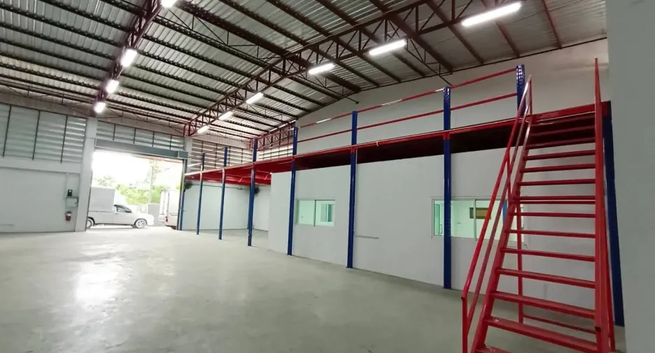 For rent warehouse in Lat Krabang, Bangkok