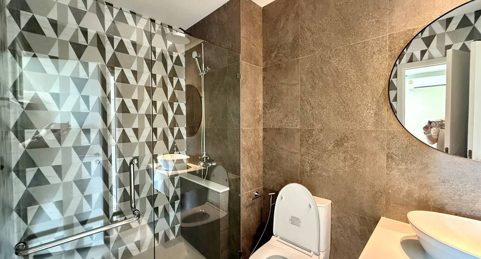 For sale 2 ベッドルーム condo in Thalang, Phuket