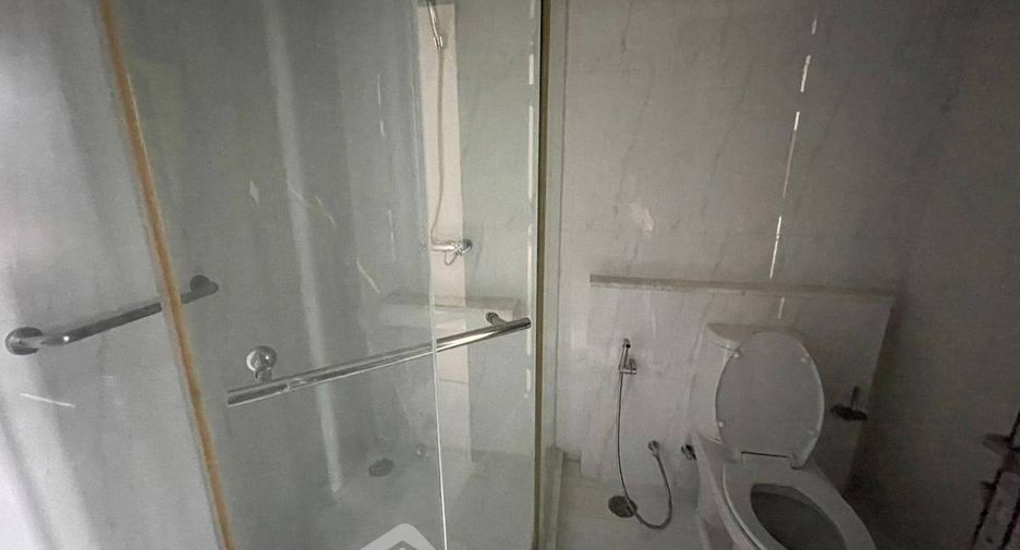 Condo en alquiler de 2 habitaciones en Sathon, Bangkok