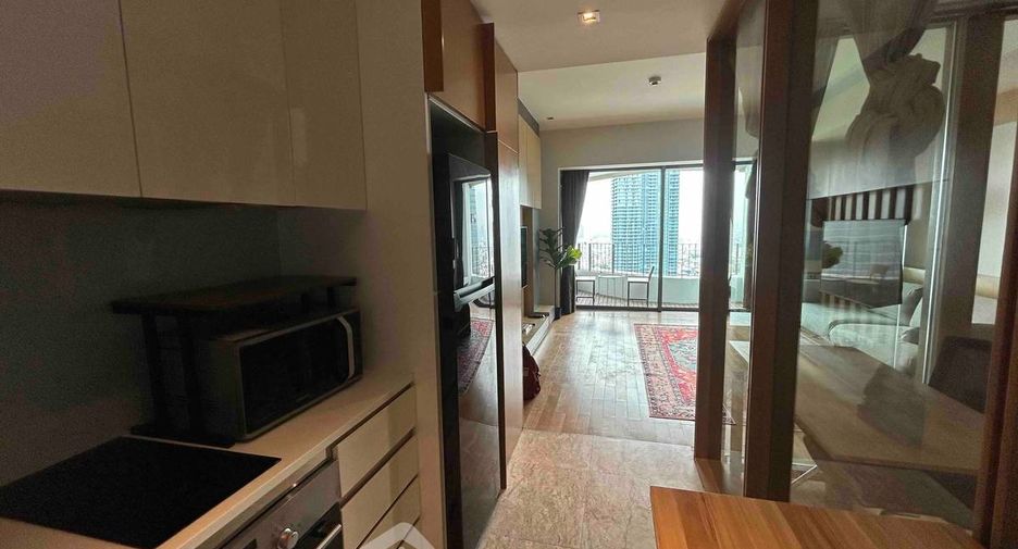 Wohnung zur Miete mit 1 Zimmer in Yan Nawa, Bangkok