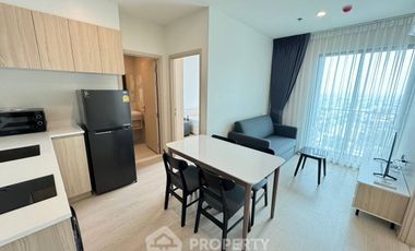 For rent 2 bedrooms condo in Huai Khwang, Bangkok