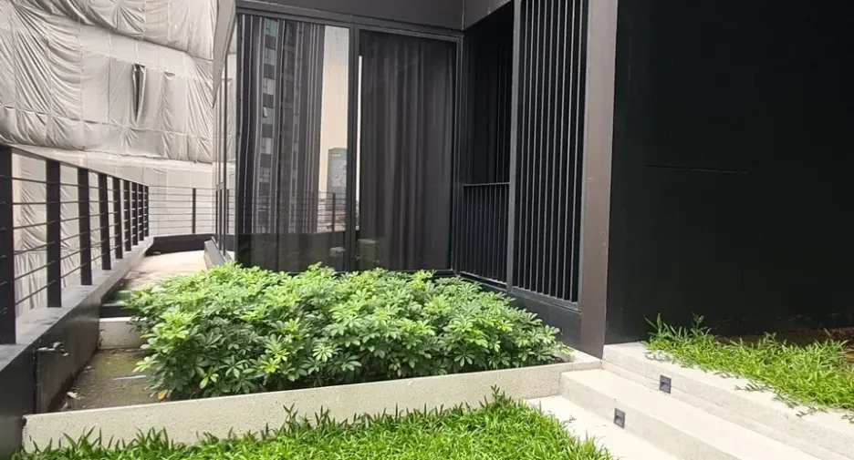 Condo en alquiler de 1 habitaciones en Huai Khwang, Bangkok