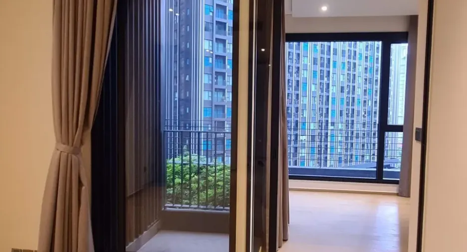 Condo en alquiler de 1 habitaciones en Huai Khwang, Bangkok