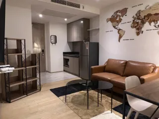 Wohnung zur Miete mit 1 Zimmer in Huai Khwang, Bangkok