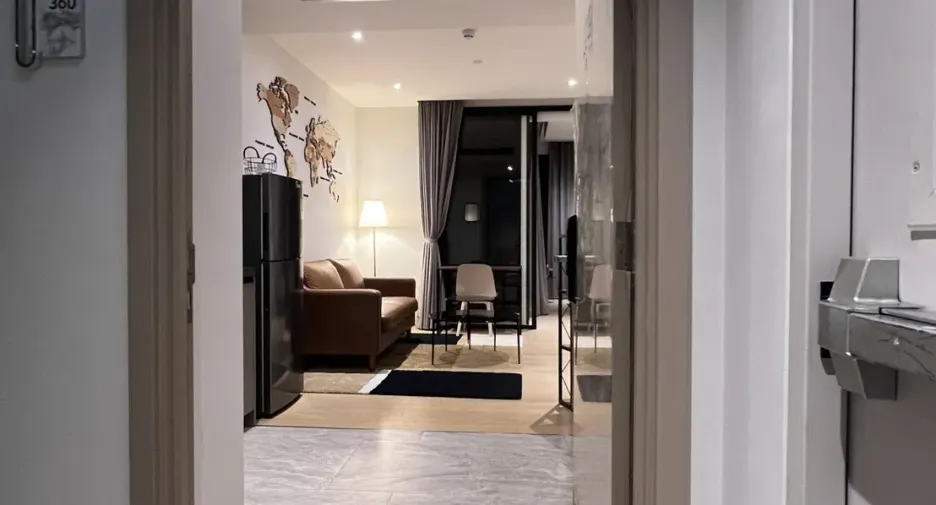 Condo en alquiler de 1 habitaciones en Huai Khwang, Bangkok
