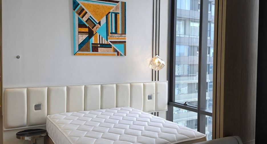 For rent 1 bed condo in Bang Rak, Bangkok