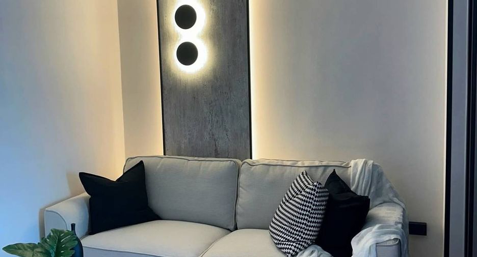 For sale 1 bed condo in Huai Khwang, Bangkok