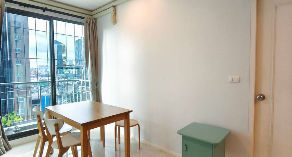 Wohnung zum Kauf mit 1 Zimmer in Watthana, Bangkok