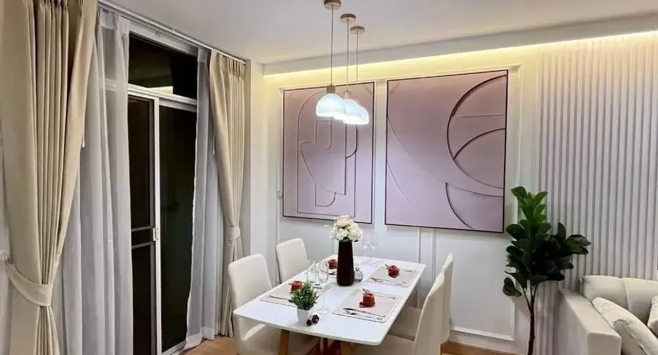 For rent 2 bedrooms condo in Khlong Toei, Bangkok